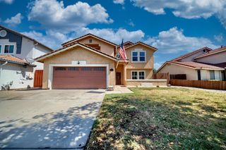 2165 Jenni Ln, Tracy, CA 95377