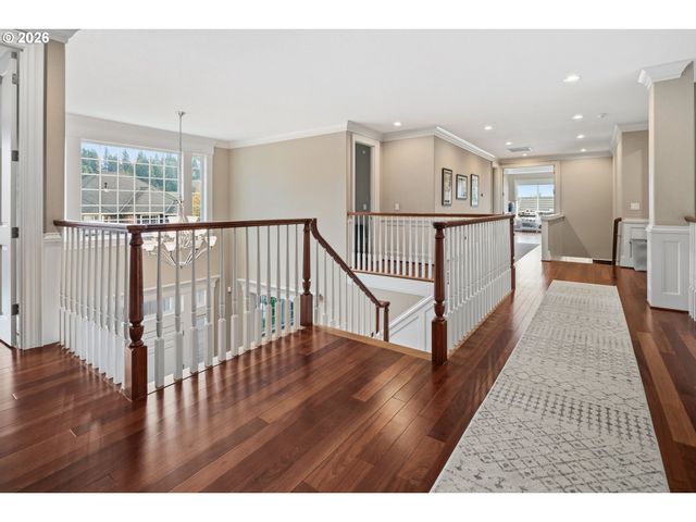 17367 BERGIS FARM Dr, Lake Oswego, OR 97034