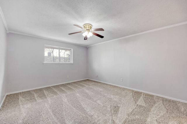 200 Connie Drive, Desoto, TX 75115