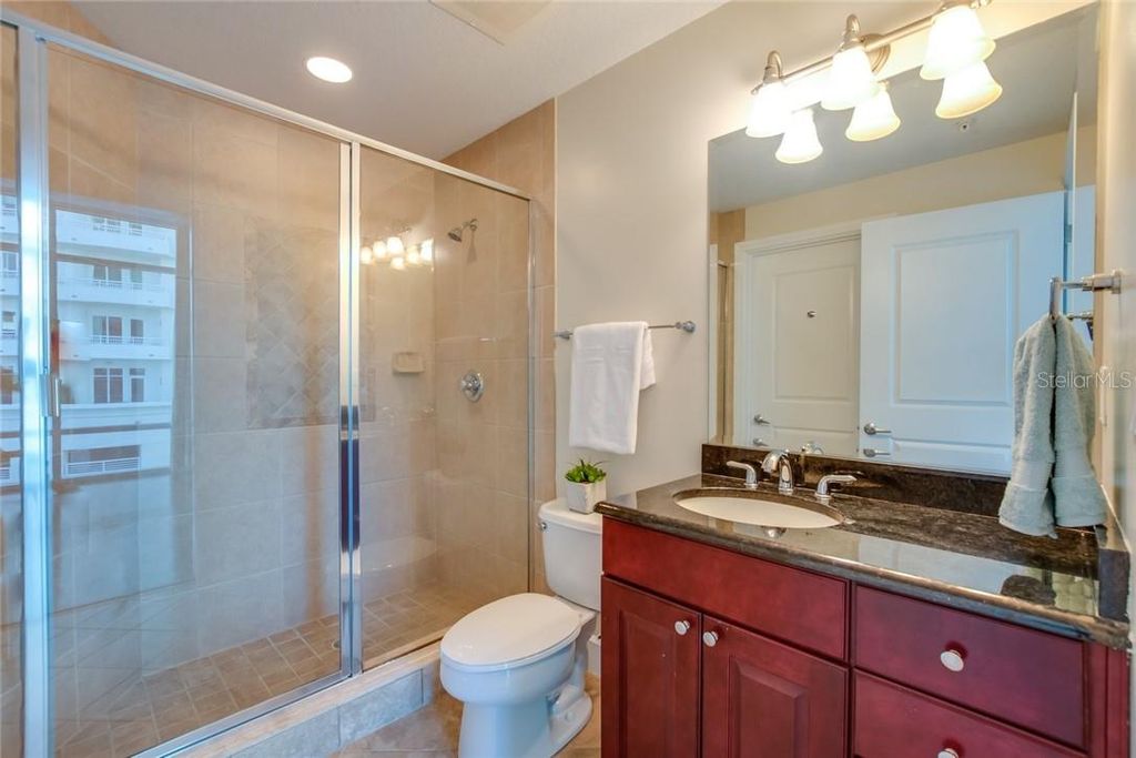 Image 24 of property listing at 101 S EOLA DRIVE 621, Orlando, FL 32801