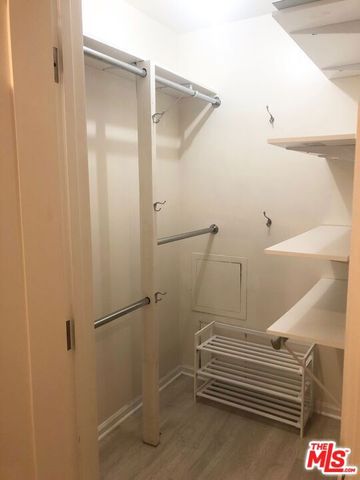 1250 N Kings Road 506, West Hollywood, CA 90069