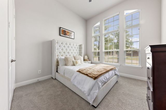 1090 Rosecrush Drive, Haslet, TX 76052