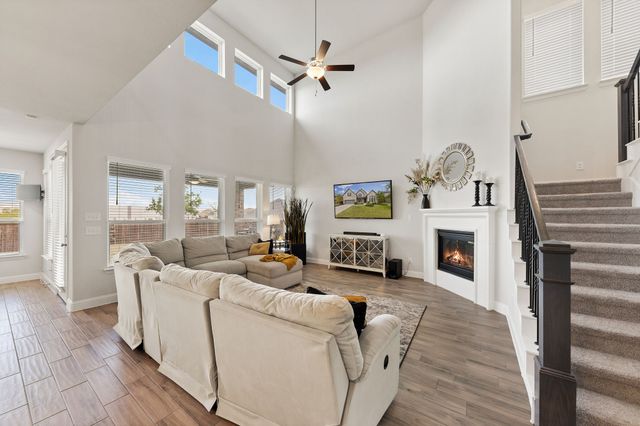 1090 Rosecrush Drive, Haslet, TX 76052