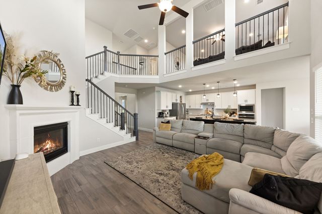 1090 Rosecrush Drive, Haslet, TX 76052