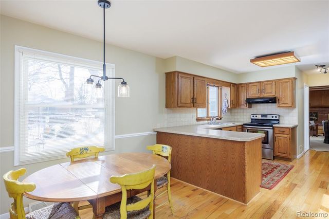 534 Westover Pass, Grand Blanc, MI 48439