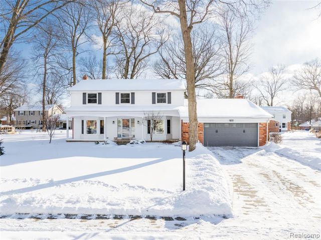 534 Westover Pass, Grand Blanc, MI 48439