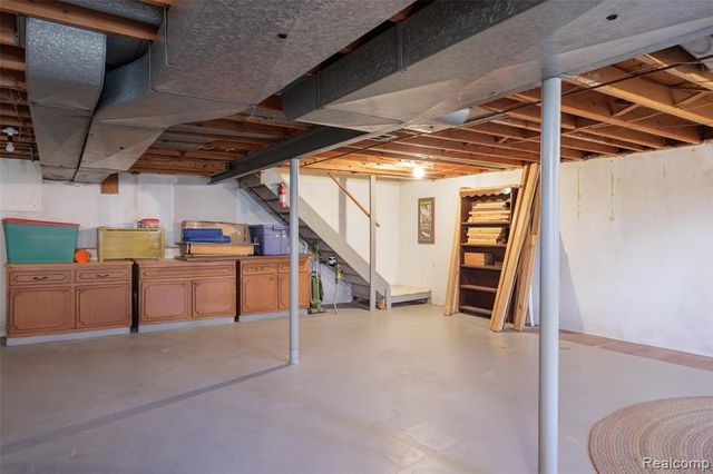 534 Westover Pass, Grand Blanc, MI 48439