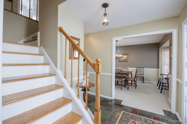 534 Westover Pass, Grand Blanc, MI 48439