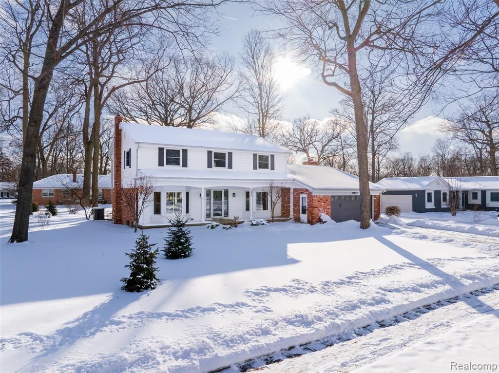 534 Westover Pass, Grand Blanc, MI 48439