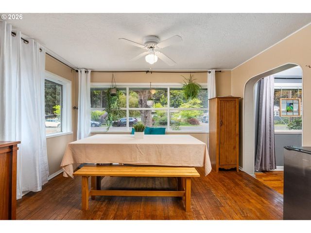 856 Ne 113TH Ave, Portland, OR 97220