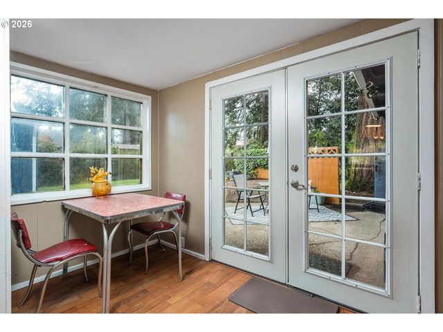 856 Ne 113TH Ave, Portland, OR 97220