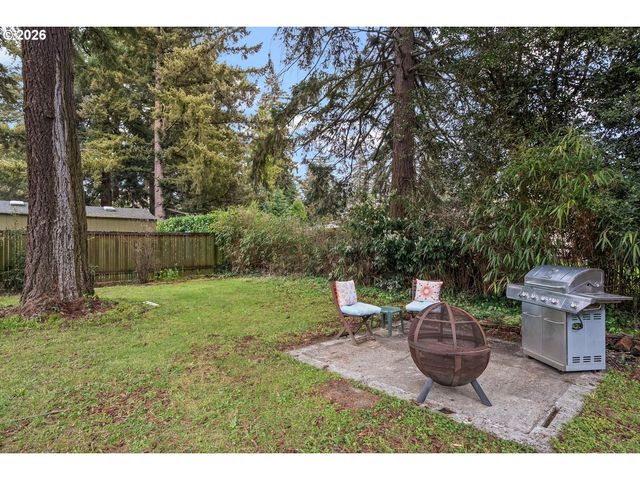 856 Ne 113TH Ave, Portland, OR 97220