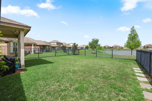 2505 Bernadino Drive, Texas City, TX 77568