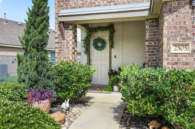 2505 Bernadino Drive, Texas City, TX 77568