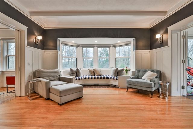 341 Highland St, Milton, MA 02186