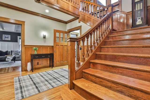 341 Highland St, Milton, MA 02186