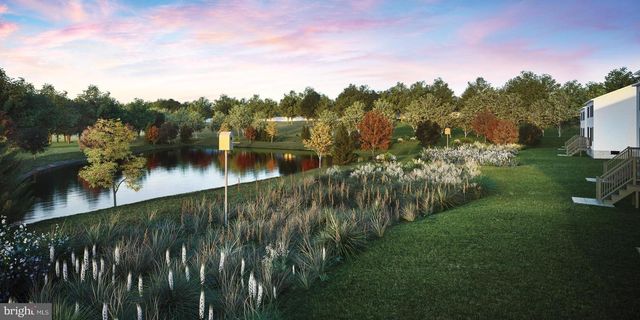 6 MEADE DR, West Windsor, NJ 08550