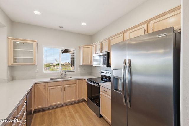 8880 E PARAISO Drive 201, Scottsdale, AZ 85255