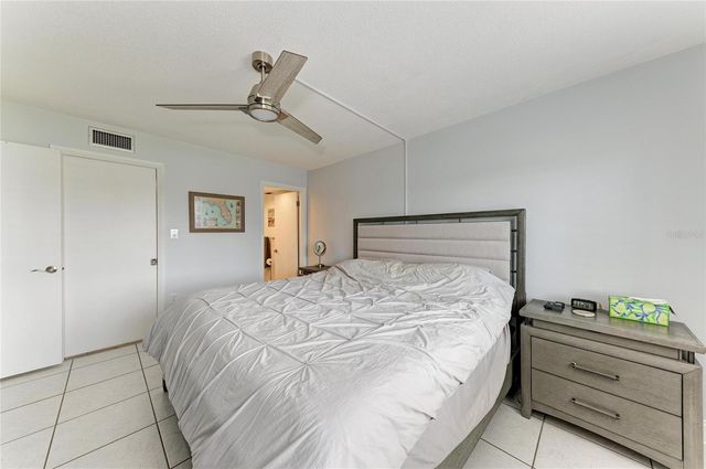 250 SANTA MARIA STREET 219, Venice, FL 34285