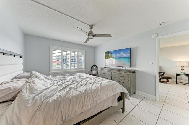 250 SANTA MARIA STREET 219, Venice, FL 34285