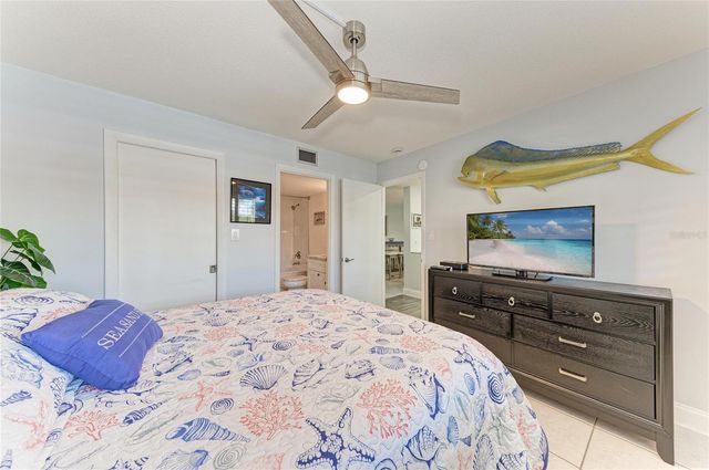 250 SANTA MARIA STREET 219, Venice, FL 34285