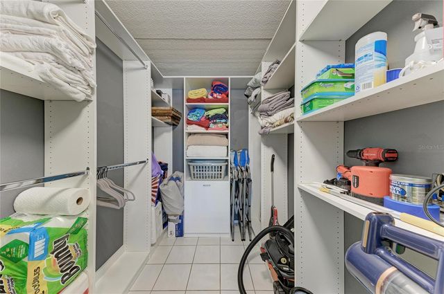 250 SANTA MARIA STREET 219, Venice, FL 34285