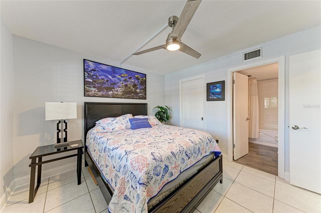 250 SANTA MARIA STREET 219, Venice, FL 34285