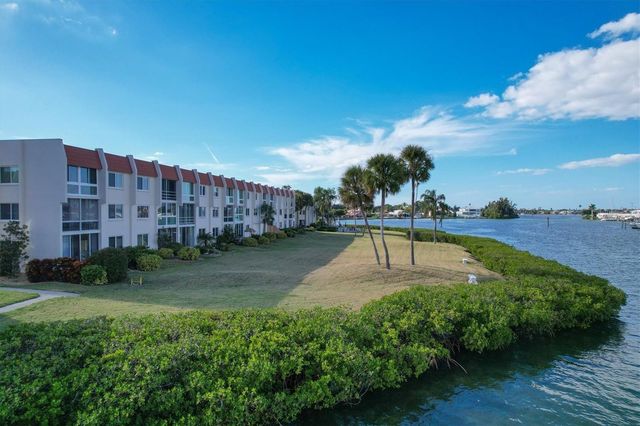 250 SANTA MARIA STREET 219, Venice, FL 34285