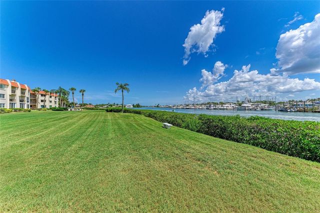 250 SANTA MARIA STREET 219, Venice, FL 34285