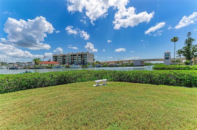 250 SANTA MARIA STREET 219, Venice, FL 34285