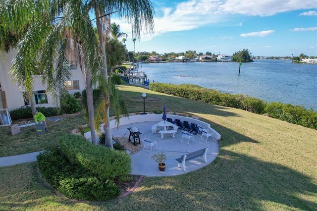 250 SANTA MARIA STREET 219, Venice, FL 34285