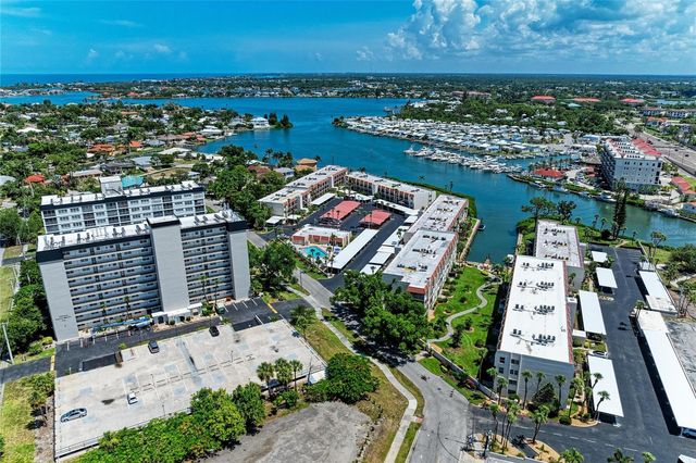 250 SANTA MARIA STREET 219, Venice, FL 34285