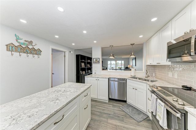 250 SANTA MARIA STREET 219, Venice, FL 34285