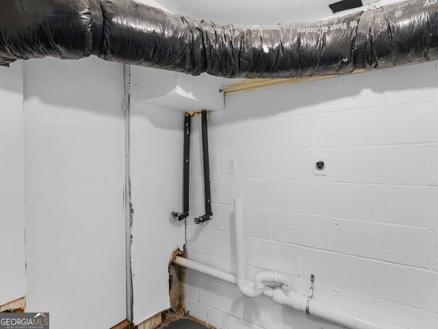 100 Homestead Place, Rex, GA 30273