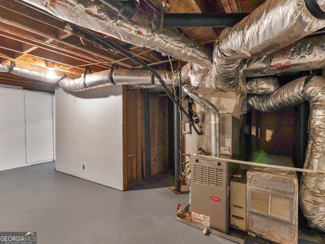 100 Homestead Place, Rex, GA 30273