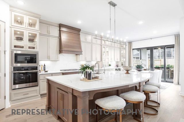 132 Greco PASS, Liberty Hill, TX 78642