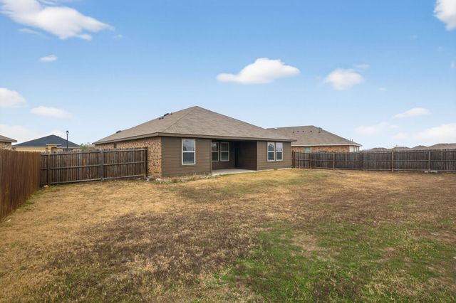 408 Saw Mill Road, Royse City, TX 75189