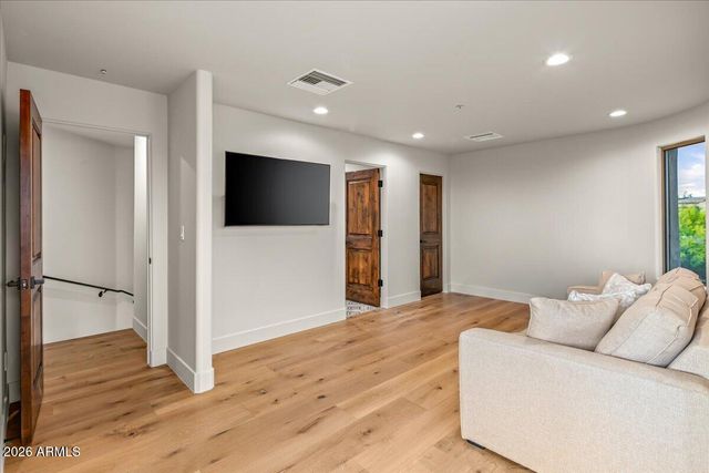 10295 E RISING SUN Drive, Scottsdale, AZ 85262