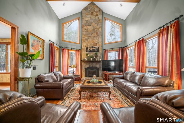 5 Cantlewood Drive, Somers, CT 06071