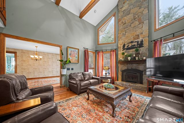 5 Cantlewood Drive, Somers, CT 06071