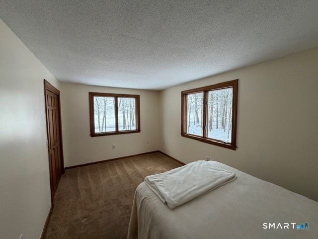 5 Cantlewood Drive, Somers, CT 06071