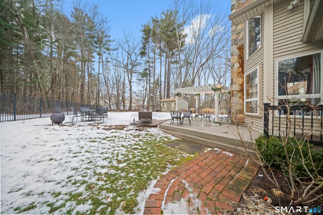 5 Cantlewood Drive, Somers, CT 06071