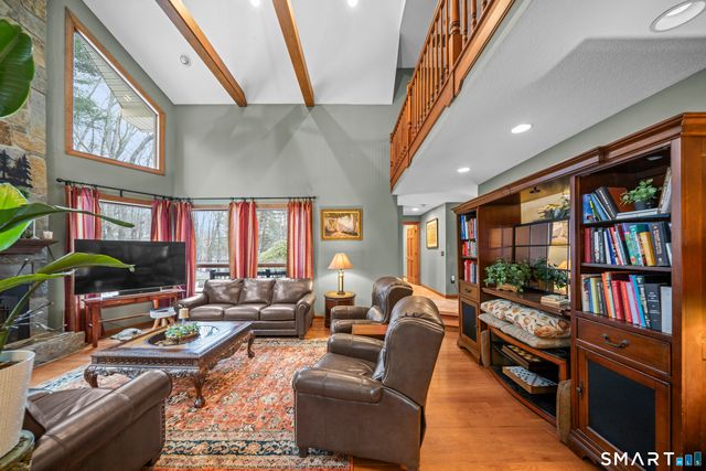 5 Cantlewood Drive, Somers, CT 06071