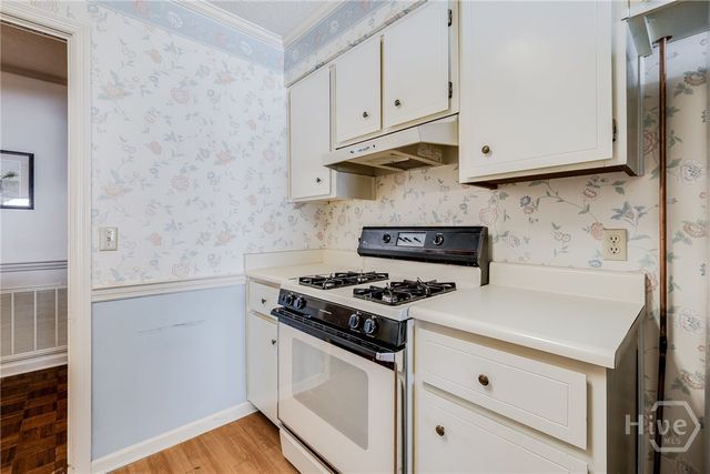 60 Village Green Circle, Savannah, GA 31411