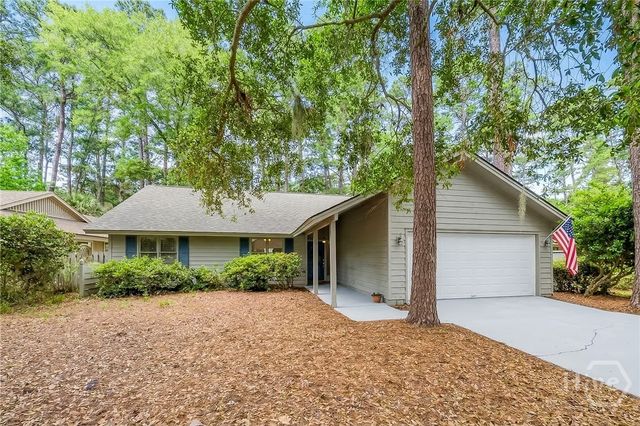 60 Village Green Circle, Savannah, GA 31411