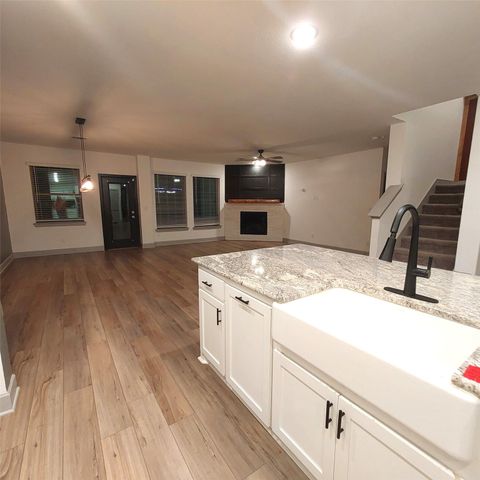 5067 Stream Turn Drive, Royse City, TX 75189