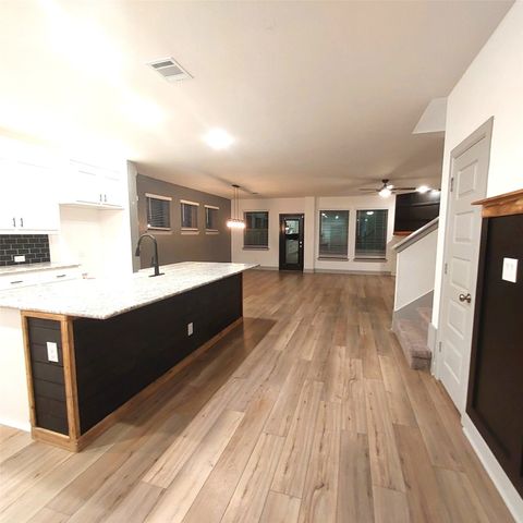 5067 Stream Turn Drive, Royse City, TX 75189