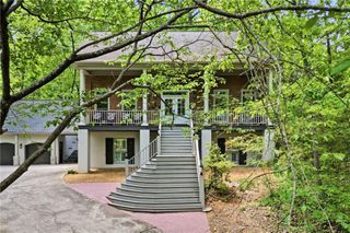 130 Farm Hill Circle, Roswell, GA 30075