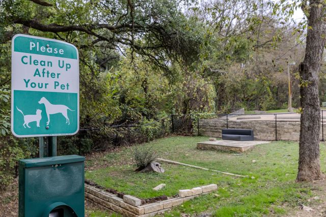 3204 Menchaca RD 710, Austin, TX 78704