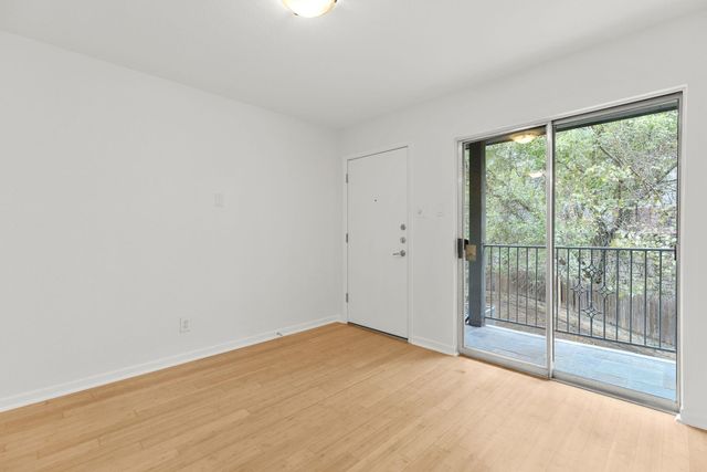 3204 Menchaca RD 710, Austin, TX 78704